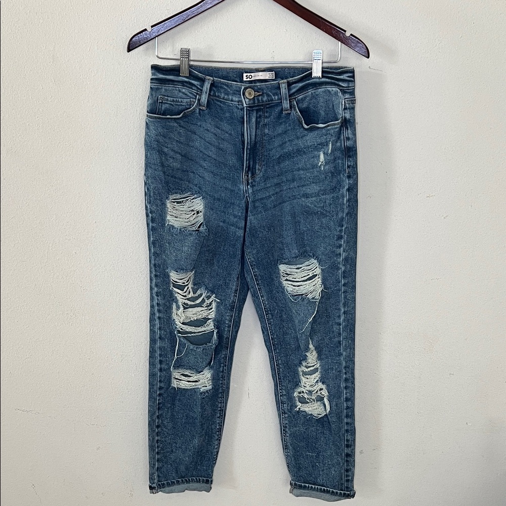 SO Low Rise Boyfriend Denim Pants Size 9/29W Distressed